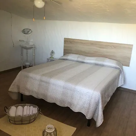 Leda Apartment